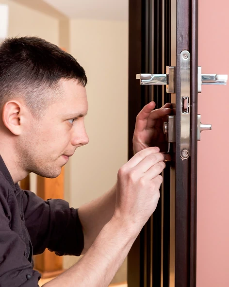 : Professional Locksmith For Commercial And Residential Locksmith Services in Hemet, CA
