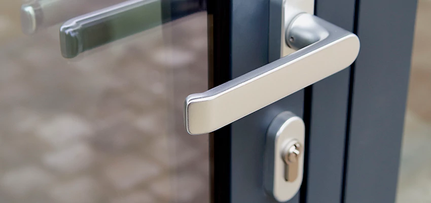 Broken Door Lock Cylinder Repair in Hemet, California