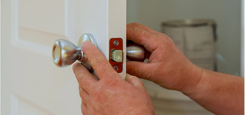 AAA Locksmiths For lock Replacement in Hemet, California